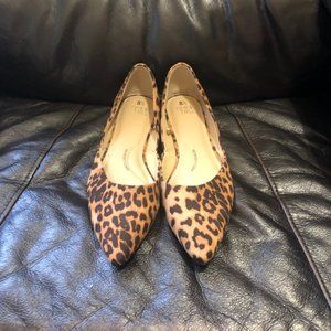 Time&Tru pointy leopard flats size 8.5